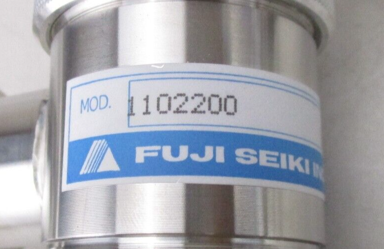 Fuji Seiki 102200 Angle Isolation Valve, lot of 2 *used working