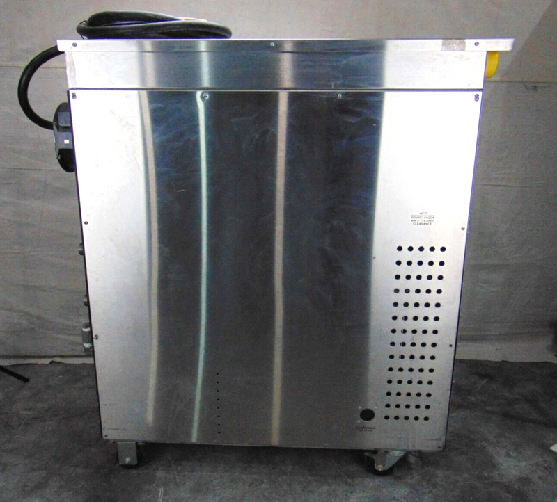 B/E Aerospace 1231-CCN-DI-001 C1.0A Chiller Water Cooled *untested, sold as-is