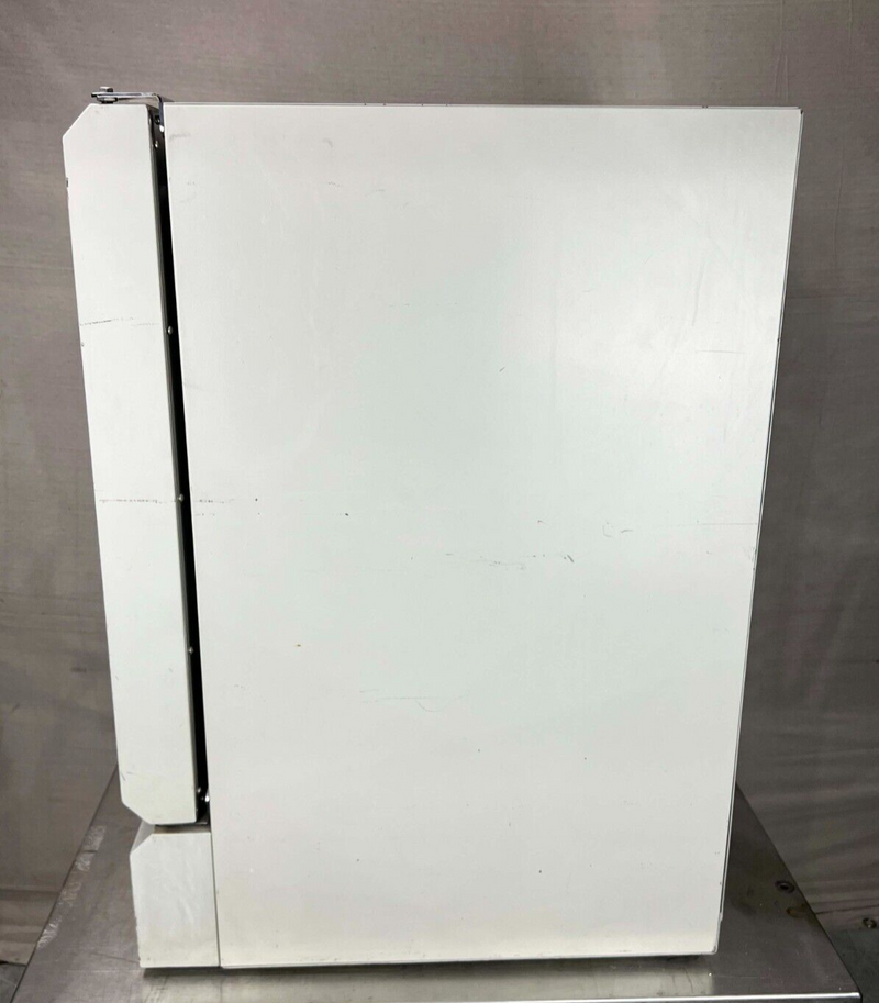 Lab Line 3478M Imperial V Oven, 30-270 deg C *used tested working