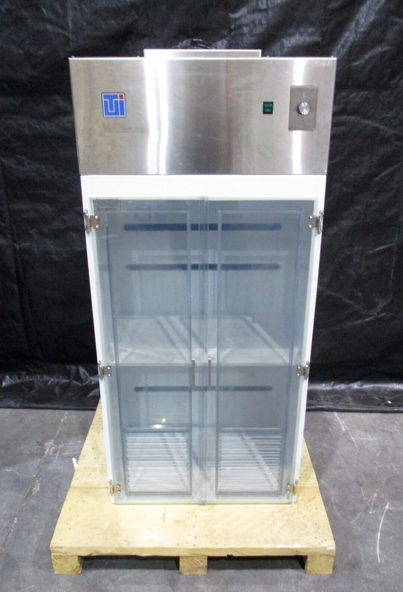 Terra Universal 9010-76A Polypropylene Storage Cabinet with FI *used working