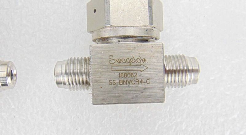 Swagelok SS-BNVCR4-P-C Stainless Steel Valve, lot of 4 *used working