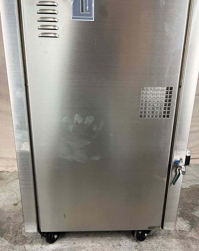 Wuxi Guanya Refrigeration Technology Lneya UST-3525 Cooling and Heating Machine.